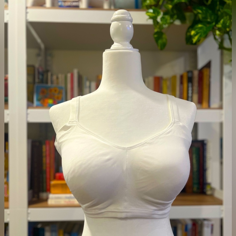 Warner’s Bra White 2X Hook and Loop No Underwire New